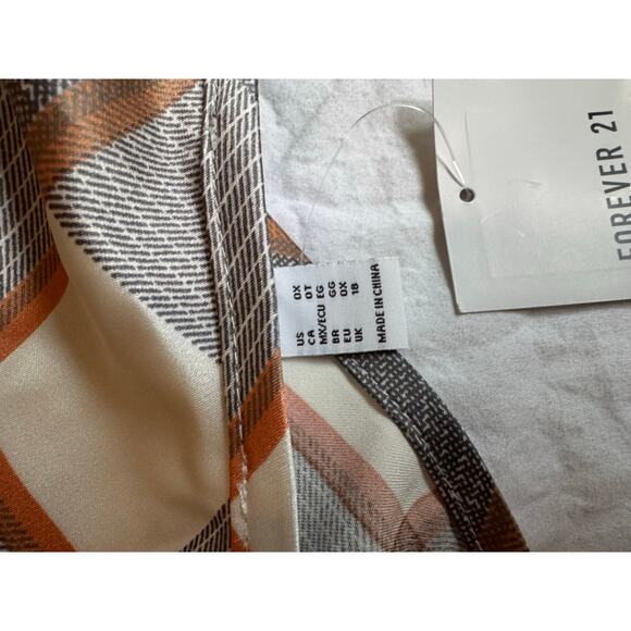 Chic Satin Camisole & Skirt Set – Plaid Print with Black Lace Trim – Elegant Lou - Picture 11 of 12